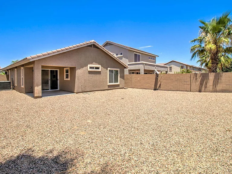41375 W Cahill Dr — Photo 7