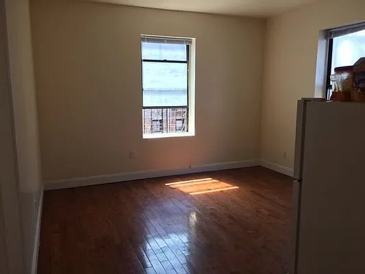 Rented by null | media 19