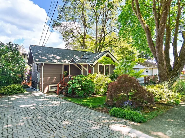 8540 Interlake Avenue N, Seattle, WA 98103