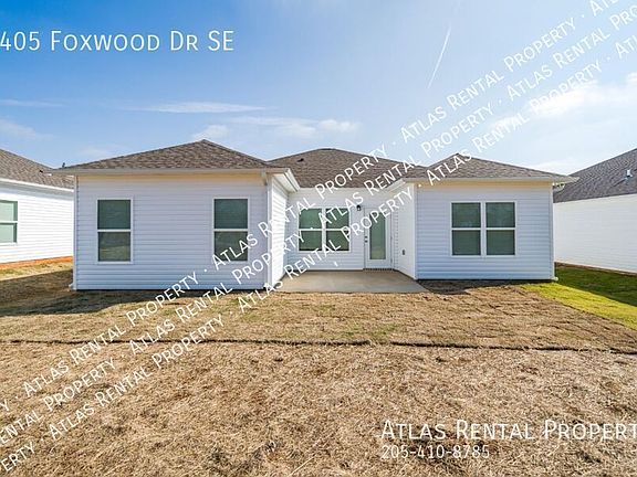 3rd image of 4405 Foxwood Dr