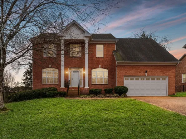 1039 Willoughby Station Blvd, Mount Juliet, TN 37122