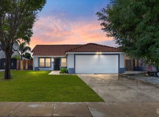 719 Baldwin Farms Dr, Bakersfield, CA 93307