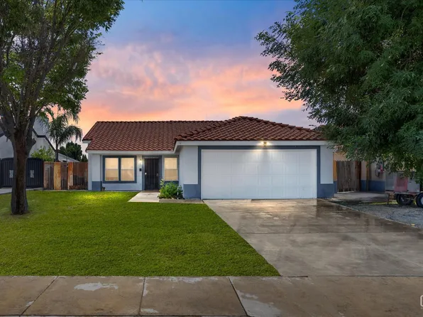 719 Baldwin Farms Dr, Bakersfield, CA 93307