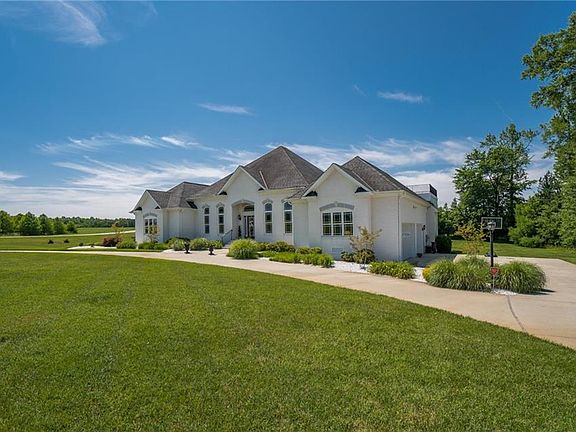 2nd image of 14771 Kelleys Ford Ln