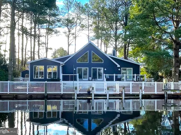 205 W 10th St, Bethany Beach, DE 19930