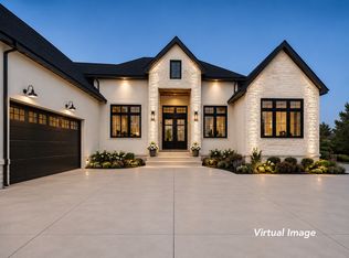 1225 S 81st St, West Des Moines, IA 50266