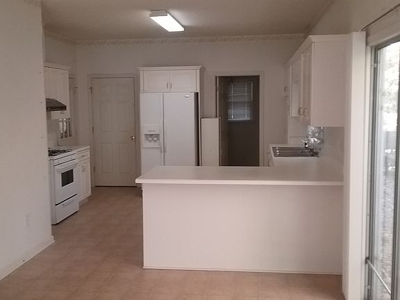 2nd image of 111 Eastwick Ct