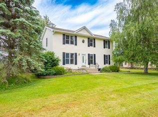 281 Dewey St, Churchville, NY 14428