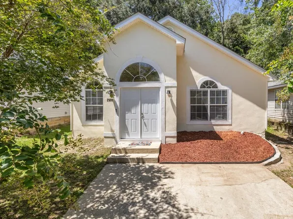 2980 Viking Way, Tallahassee, FL 32308