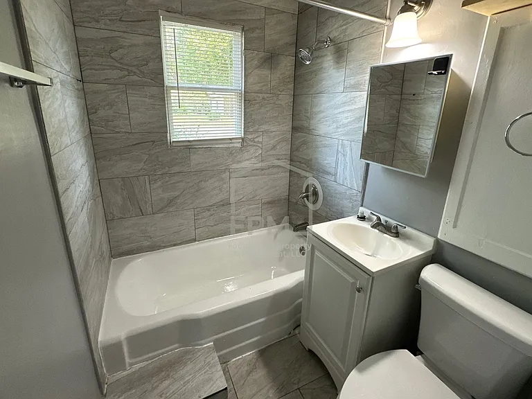 969 Joel Ave — Photo 5