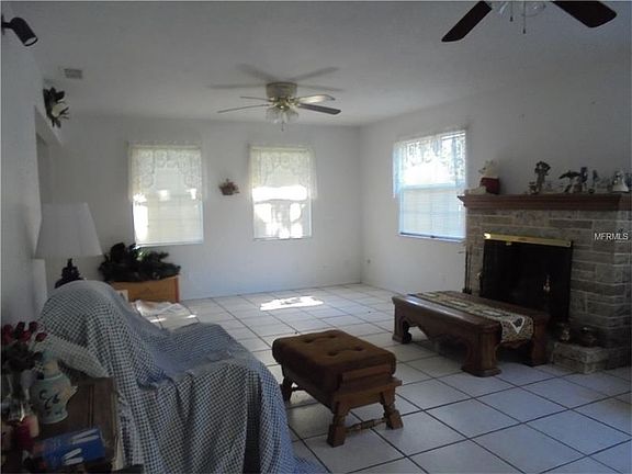 5th image of 774 NW 11th Blvd