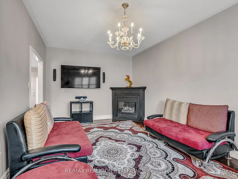 351 Brookside Rd — Photo 17