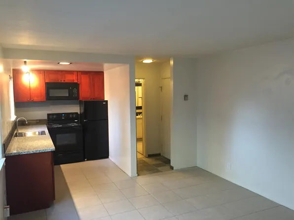 2118 H St APT 7, Sacramento, CA 95816