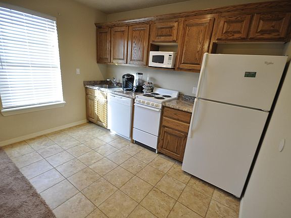 4th image of 104 Gayland Dr Unit F