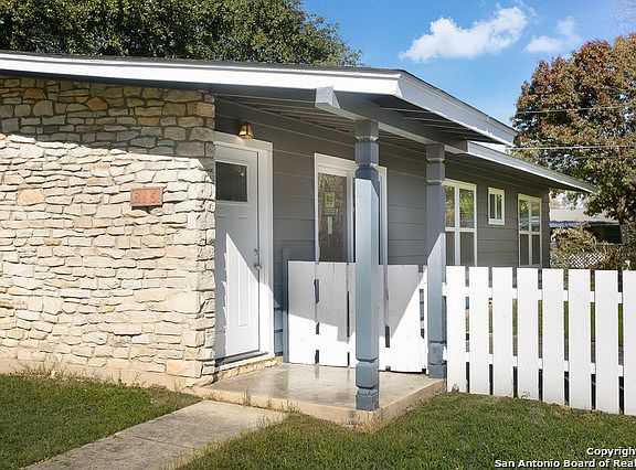 3rd image of 315 Haverford Dr