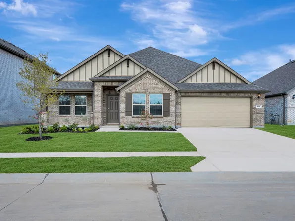 160 Hudson Ln, Justin, TX 76247