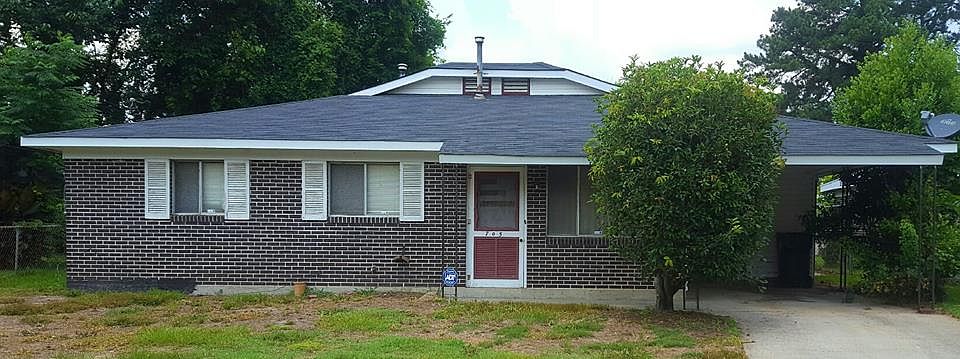 1st image of 705 Albany Ave