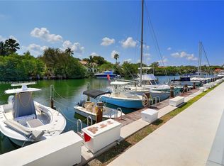 100 Edgewater Dr APT 203, Coral Gables, FL 33133