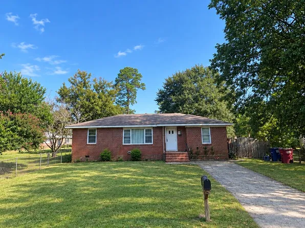 4077 Blair Ct, Macon, GA 31206