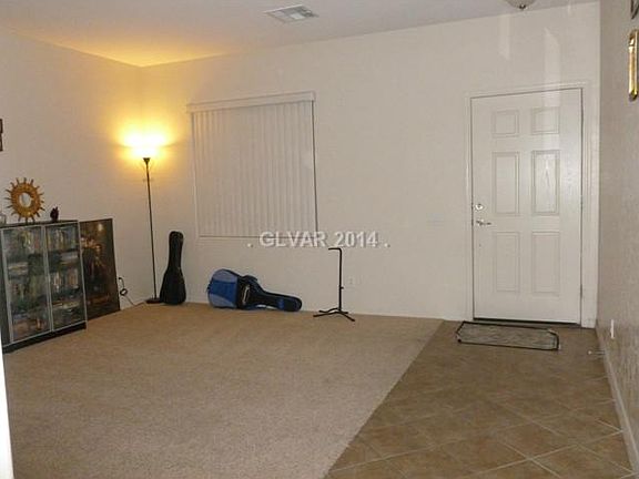 3rd image of 216 Pioneers Peak Ave