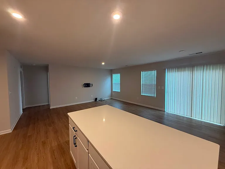 106 Empire Ln — Photo 13