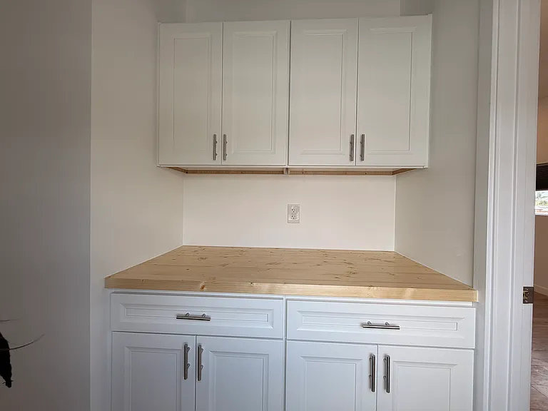 4704 Seaford Pl — Photo 9
