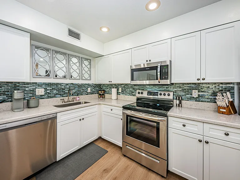 1412 Gulf Blvd #102 — Photo 7