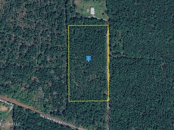 5008 Jobert Rd, Bay Saint Louis, MS 39520