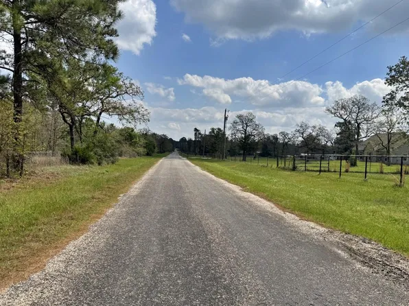 251 William Thomas Rd, Huntsville, TX 77320