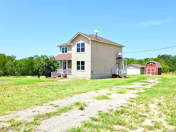 3rd image of 15506 Wheeler Rd. #4
