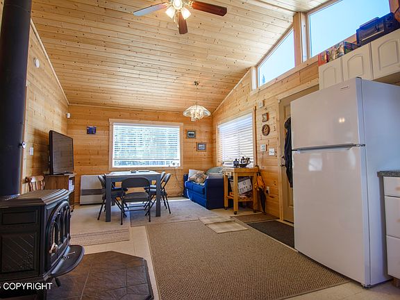 4th image of 36325 River Bend Dr