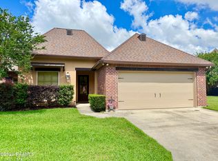 203 La Villa Cir, Youngsville, LA 70592