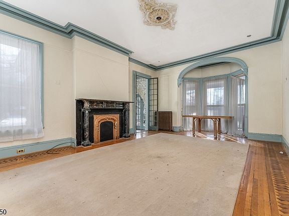 2nd image of 50 Drakestown Rd