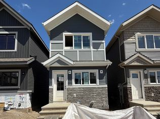 2027 210th St NW, Edmonton, AB T6M2M7