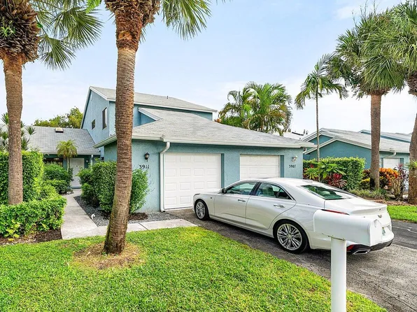 3911 Island Club Circle W, Lake Worth, FL 33462