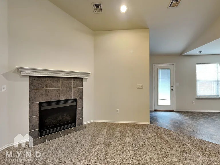 10921 N 149th East Ave — Photo 5