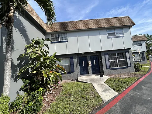 4815 NW 9th Dr #4815-1-580 Photo 1