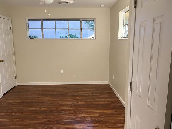 3rd image of 3010 Derbigny St