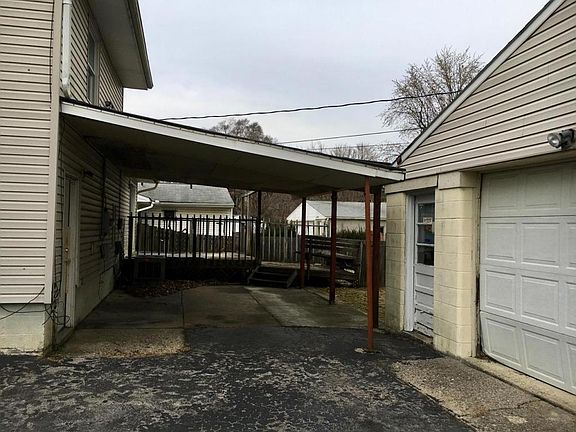 3rd image of 1564 Wilton Dr