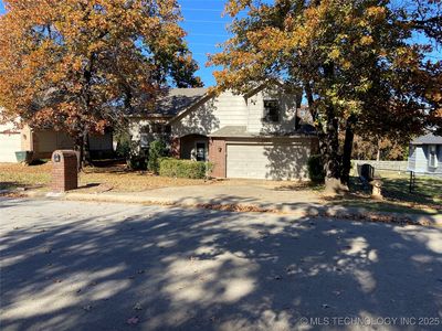 7333 W 36th St, Tulsa, OK, 74107