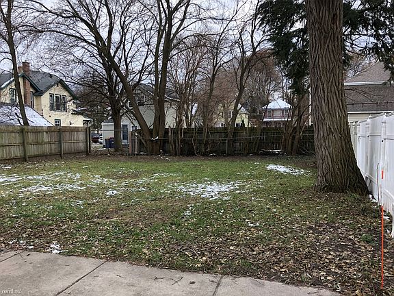 Back Yard (Fenced)