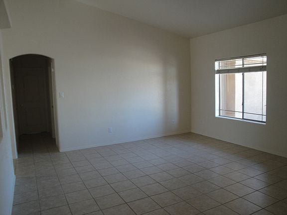 3rd image of 10165 E 36th Pl