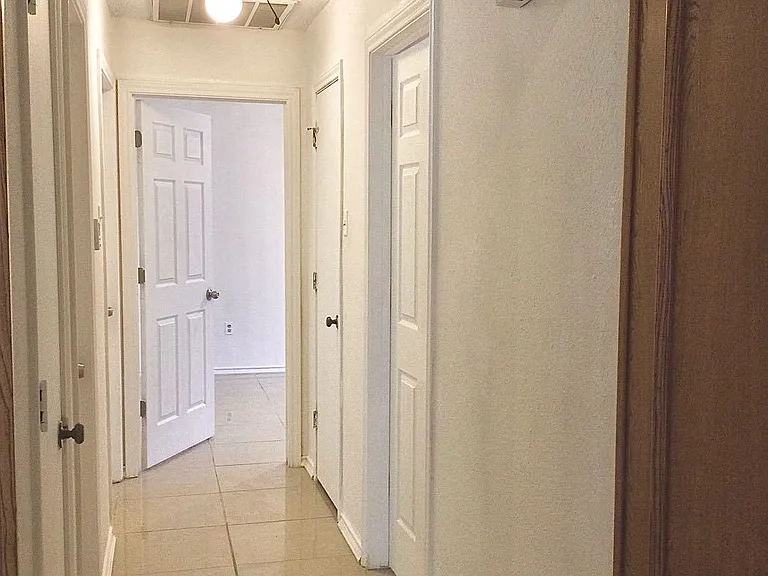3825 Cheyenne St — Photo 3