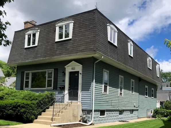 1822 Walnut Ave, Wilmette, IL 60091