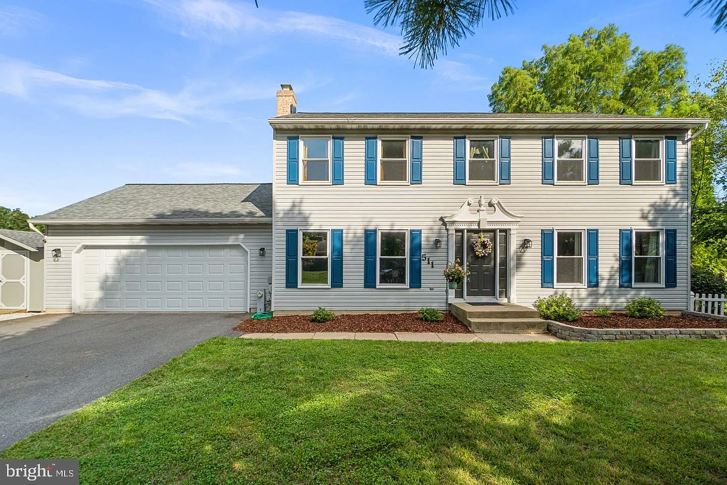 4 bed, 3.5 bath, 2880 sqft, $3,500 — Photo 1