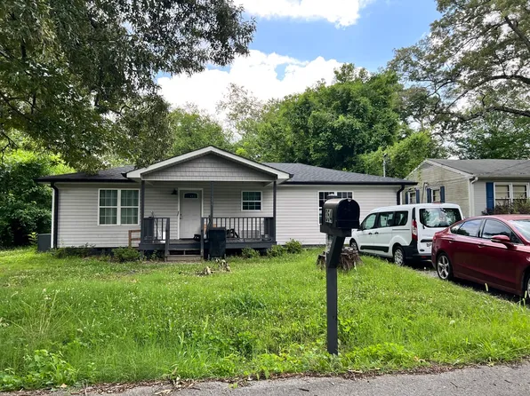 354 Nawaka Ave, Rossville, GA 30741