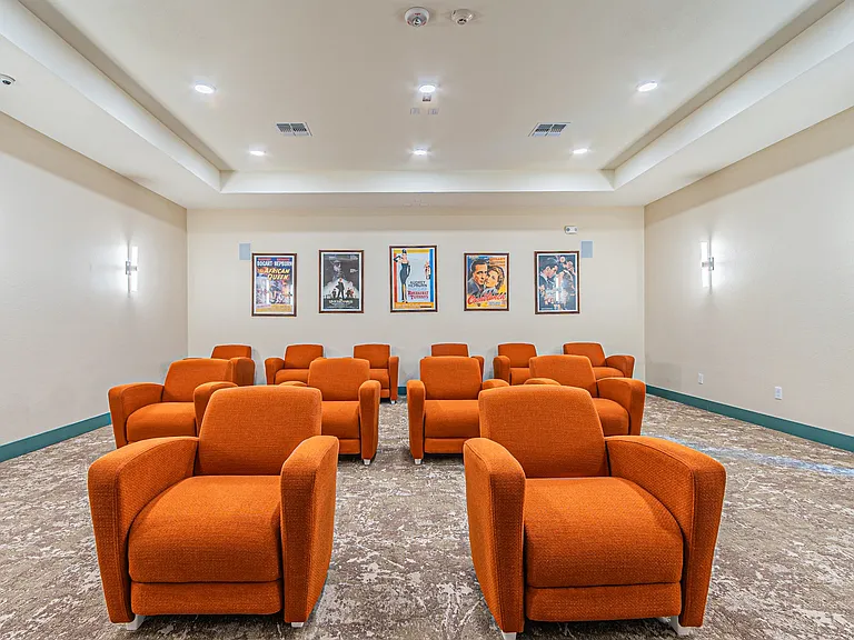Park Manor Senior Apartments — Photo 13
