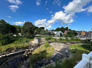 29 Water St #B, Exeter, NH 03833