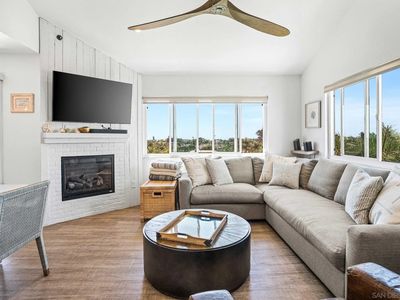 933 Hygeia Ave, Encinitas, CA, 92024