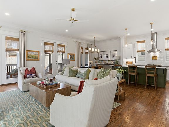 3rd image of 171 Rural Ave